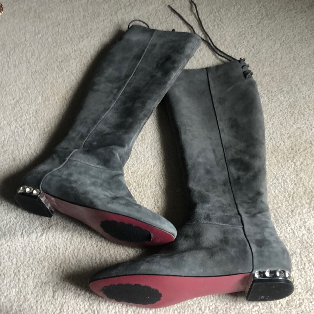 COPY - Paris Hilton suede boots with jewels
